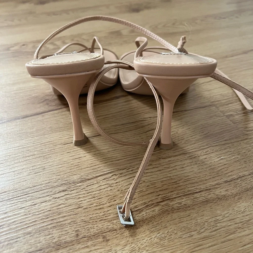 Steve Madden Nude Strappy Sandals - Picture 2 of 3
